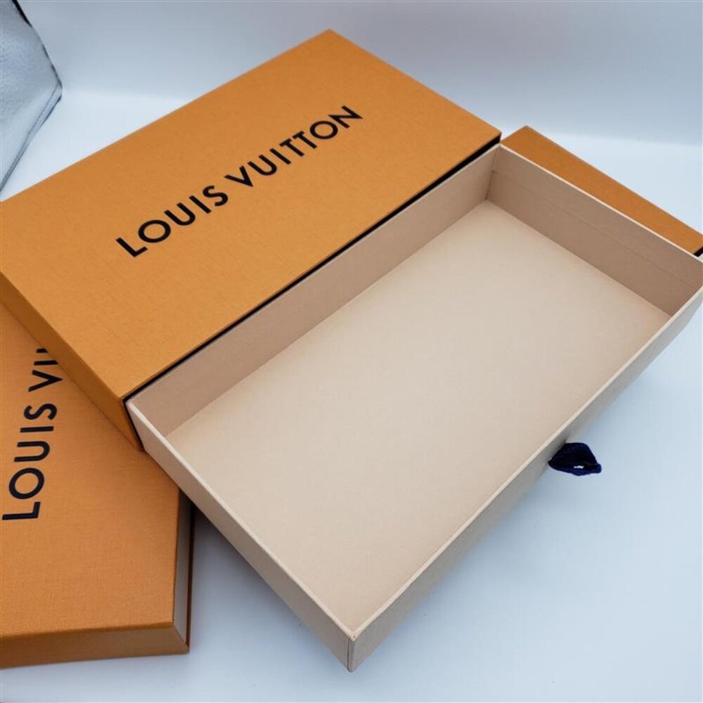 100% authentic Louis vuitton Set of 3 Boxes for Wallet & Pouches - Picture 9 of 11